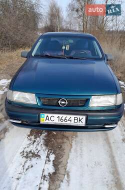 Седан Opel Vectra 1995 в Луцке