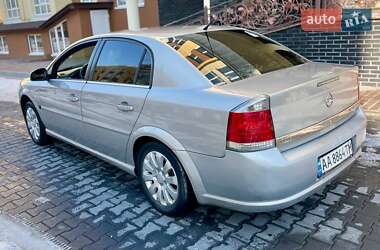 Седан Opel Vectra 2005 в Києві