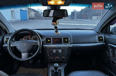 Седан Opel Vectra 2008 в Радивилове