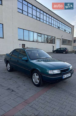 Седан Opel Vectra 1995 в Стрию