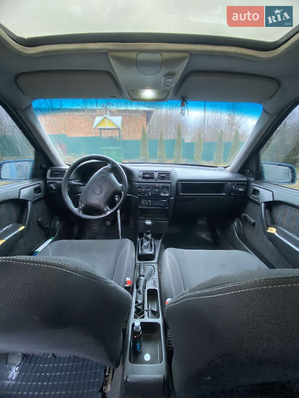 Седан Opel Vectra 1993 в Коломые фото 10 Седан Opel Vectra 1993 в Коломые