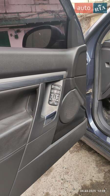 Седан Opel Vectra 2006 в Николаеве