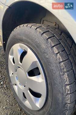 Универсал Opel Vectra 2003 в 