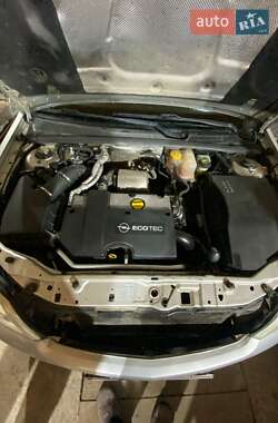 Универсал Opel Vectra 2004 в 