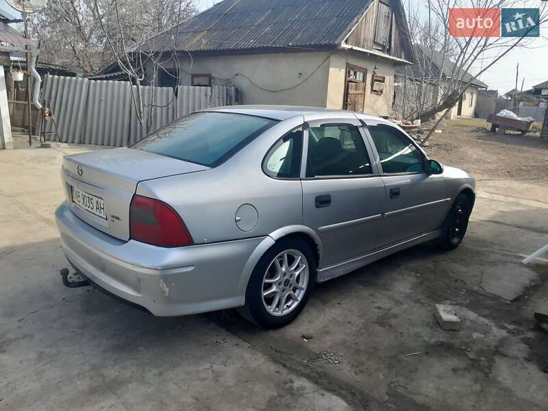Седан Opel Vectra 2000 в Балте фото 2 Седан Opel Vectra 2000 в Балте