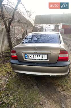 Седан Opel Vectra 1996 в Ровно