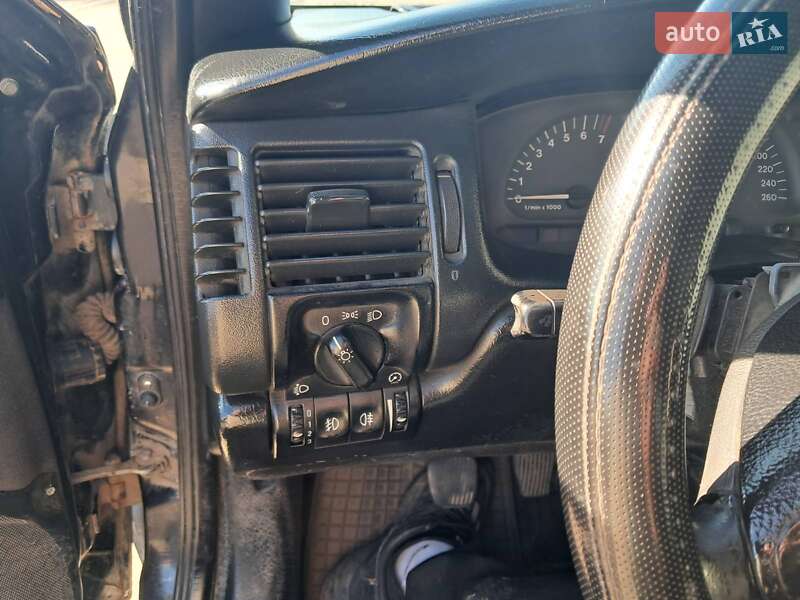 Opel Vectra 1996