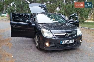 Ліфтбек Opel Vectra 2008 в 