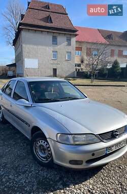 Ліфтбек Opel Vectra 1997 в Болехові