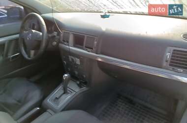 Седан Opel Vectra 2006 в Луцьку