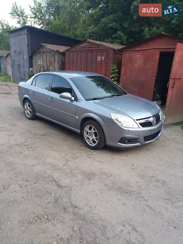 Седан Opel Vectra 2006 в Луцке