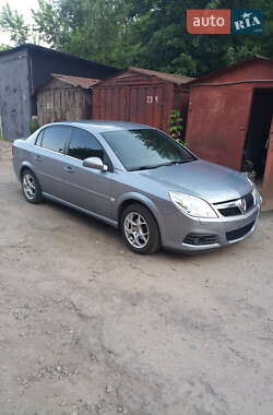 Седан Opel Vectra 2006 в Луцьку