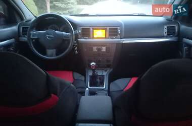 Седан Opel Vectra 2006 в Черновцах