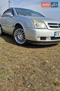 Седан Opel Vectra 2003 в Черкасах