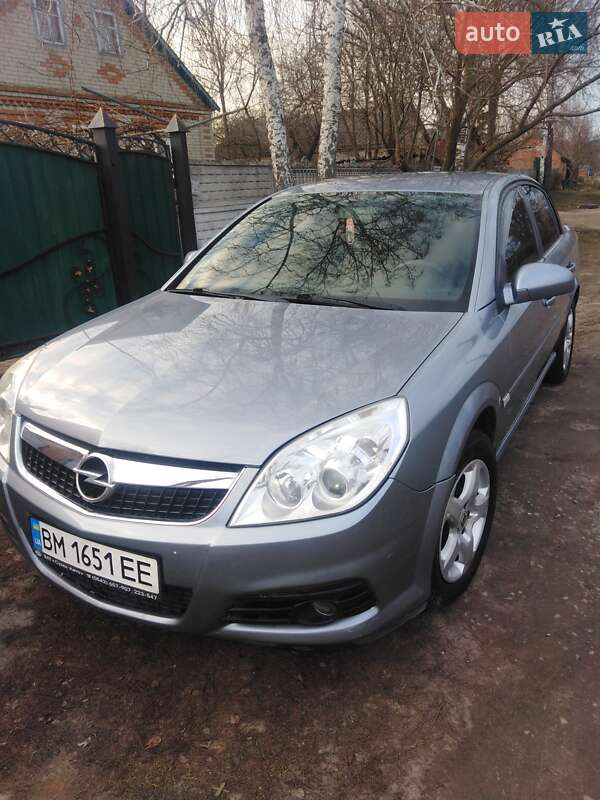 Седан Opel Vectra 2007 в Ромнах