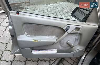 Седан Opel Vectra 1990 в 