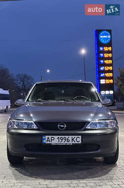 Седан Opel Vectra 1996 в Запоріжжі