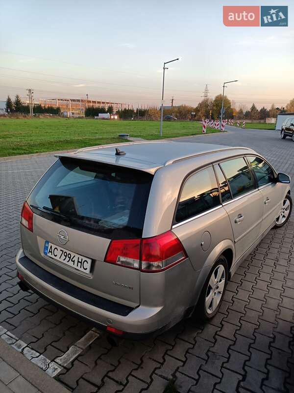 Универсал Opel Vectra 2006 в Луцке