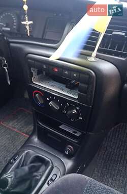 Седан Opel Vectra 1999 в 