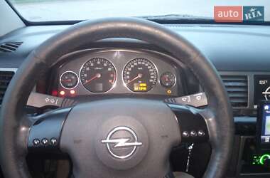 Универсал Opel Vectra 2003 в 