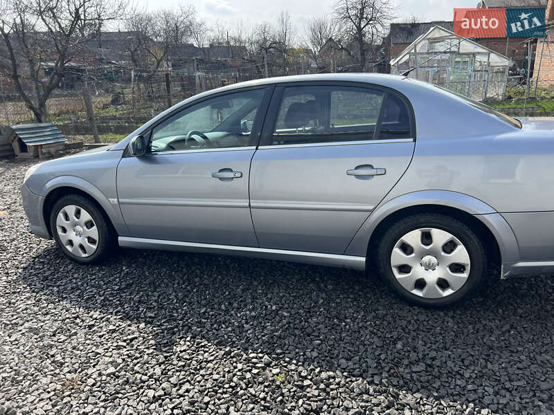 Седан Opel Vectra 2007 в Літині