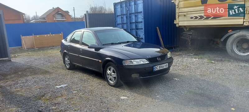 Ліфтбек Opel Vectra 1997 в Жмеринці