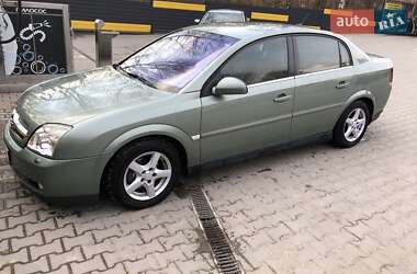 Седан Opel Vectra 2004 в 