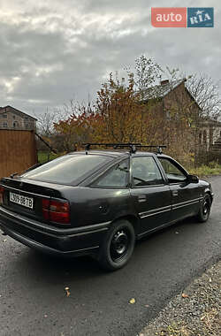 Ліфтбек Opel Vectra 1995 в 