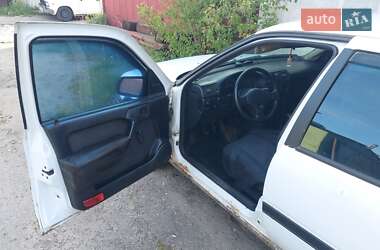 Седан Opel Vectra 1990 в Львове