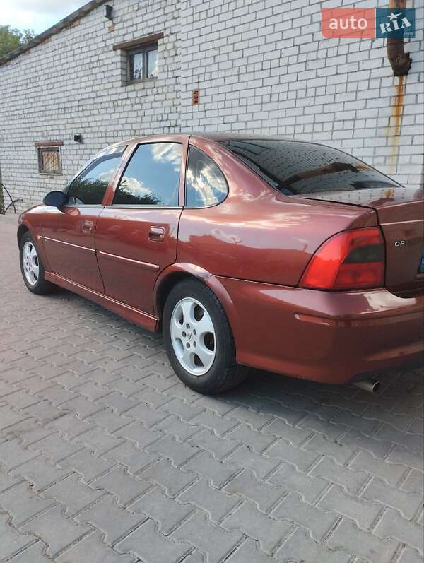 Седан Opel Vectra 1999 в Житомире