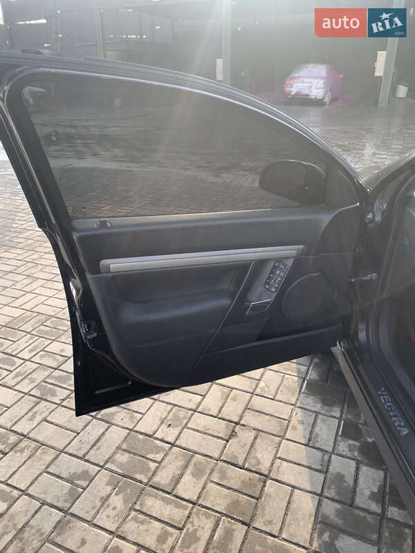 Седан Opel Vectra 2002 в Запорожье