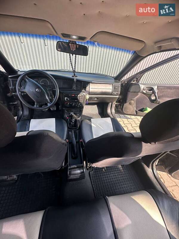 Ліфтбек Opel Vectra 1998 в Ярмолинцях