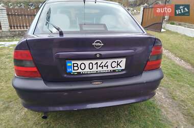 Лифтбек Opel Vectra 1997 в 