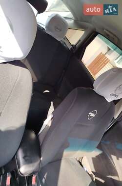 Лифтбек Opel Vectra 1997 в 