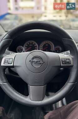 Седан Opel Vectra 2008 в 