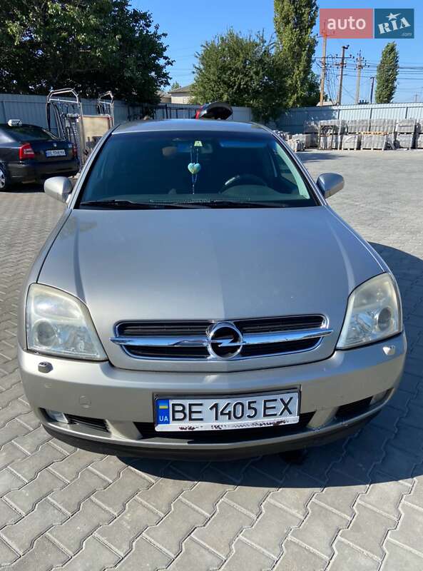 Седан Opel Vectra 2002 в Новому Бузі
