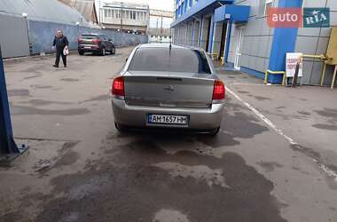 Седан Opel Vectra 2004 в 
