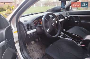 Лифтбек Opel Vectra 2002 в 
