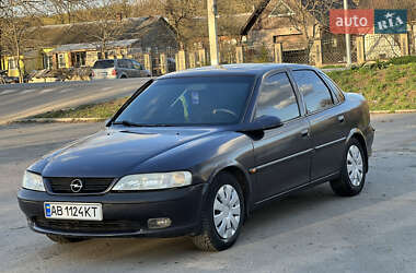 Седан Opel Vectra 1996 в 