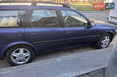 Универсал Opel Vectra 1997 в 