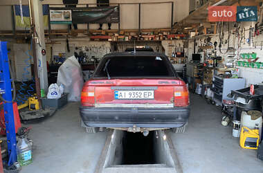 Ліфтбек Opel Vectra 1989 в 