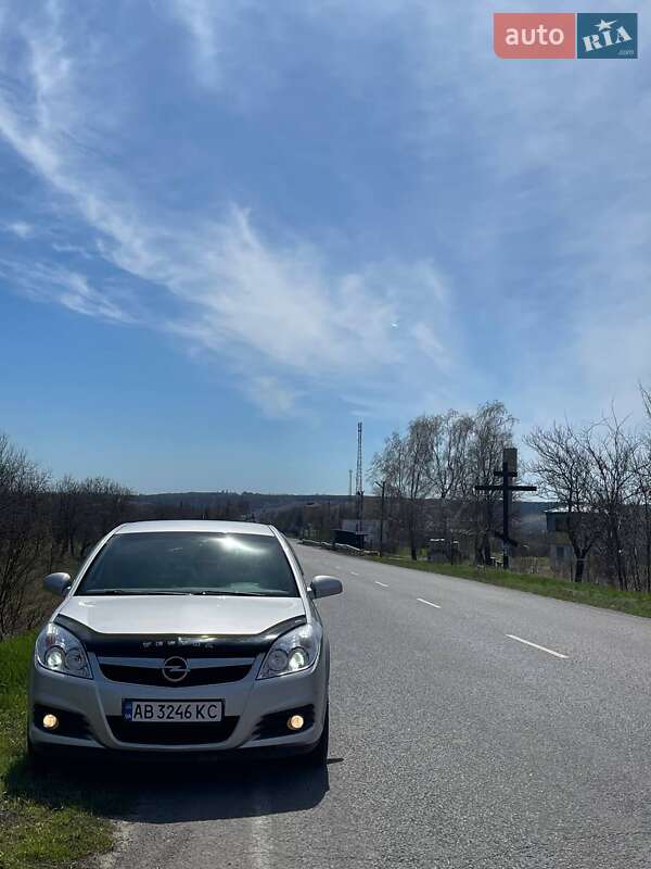 Седан Opel Vectra 2007 в Чечельнике