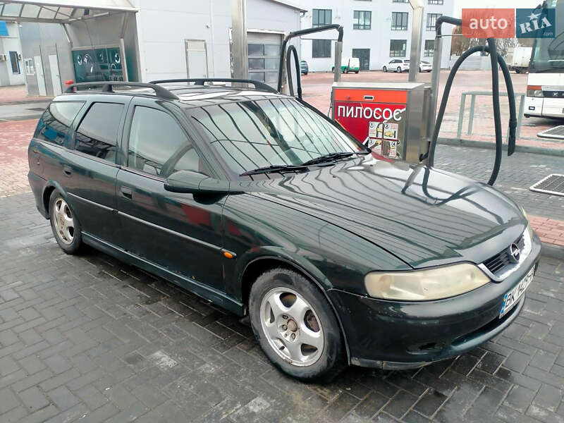 Універсал Opel Vectra 1999 в Рівному
