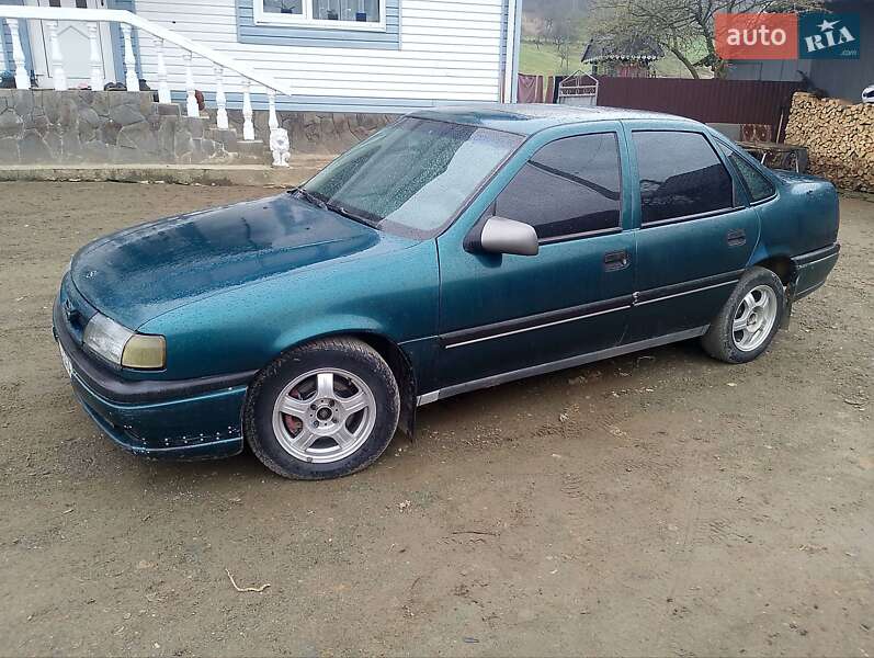 Седан Opel Vectra 1995 в 
