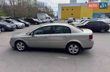 Седан Opel Vectra 2005 в 