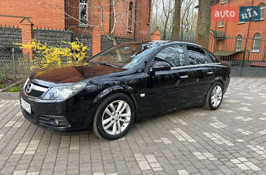 Лифтбек Opel Vectra 2006 в 