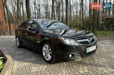 Лифтбек Opel Vectra 2006 в 