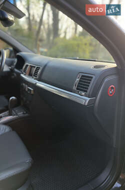 Лифтбек Opel Vectra 2006 в 
