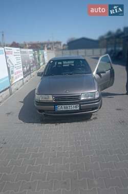 Седан Opel Vectra 1989 в 