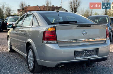 Ліфтбек Opel Vectra 2006 в 